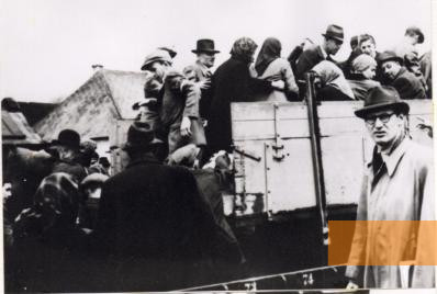 Image: Stropkov, 1942, Jews from Stropkov are forcibly taken to Prešov to be deported from there by train, Múzeum SNP
