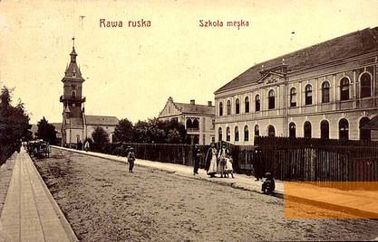 Image: Rava-Ruska, undated., View of the town before the Second World War, public domain