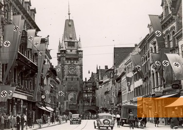 Image: Freiburg, undated, Adolf-Hitler-Straße (today Kaiser-Joseph-Straße), Stadtarchiv Freiburg