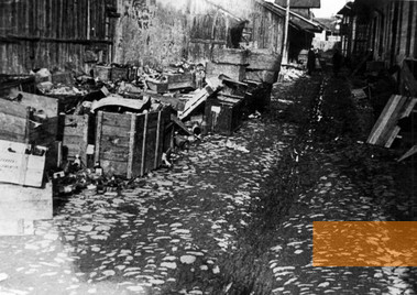 Image: Sighetu Marmaţiei, 1944, A street in the ghetto after the deportation of the Jews, Yad Vashem
