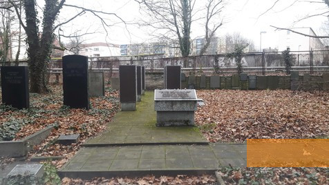 Image: Berlin-Weißensee, 2019, Urn field of ashes of Jewish victims from concentration camps, Stiftung Denkmal