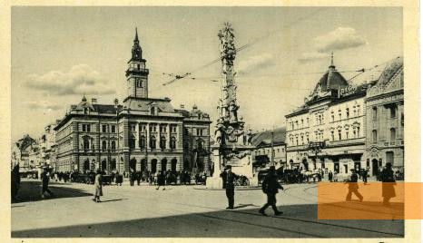 Image: Novi Sad, undated, Pre-World War I postcard of the main square, Stiftung Denkmal