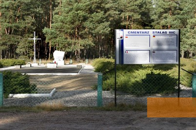 Image: Kostrzyn, 2009, Prisoners of war cemetery, www.tourist-info-kostrzyn.de