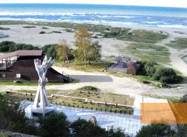 Image: Yantarny, 2010, Holocaust memorial on the shore of the Baltic Sea, Initsiativa »Palmnicken-45«