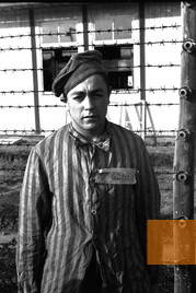 Bild:Mauthausen, 1945, Francesc Boix (1920-1951) aus Barcelona kurz nach seiner Befreiung, MHC – Fons Amical de Mauthausen