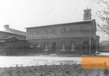 Bild:Wolfenbüttel, 1938, Die Hinrichtungsstätte des Gefängnisses, Gedenkstätte JVA-Wolfenbüttel, Carl Oberst