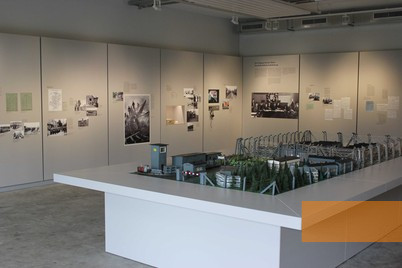 Bild:Esterwegen, 2012, Blick in die Ausstellung, Gedenkstätte Esterwegen