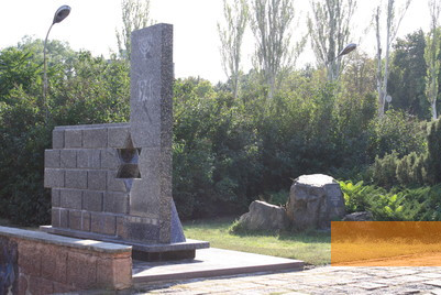 Bild:Bender, 2012, Holocaustdenkmal, Stiftung Denkmal