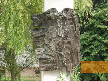 Bild:Sechshard, 2004, Holocaustdenkmal, Stiftung Denkmal
