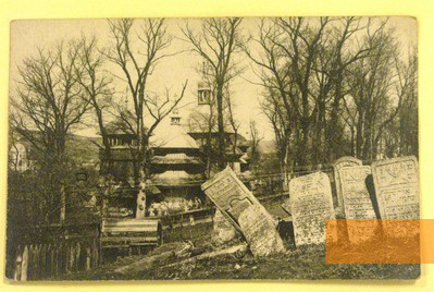 Bild:Rohatyn, o.D., Historische Aufnahme vom alten Friedhof, New York Public Library