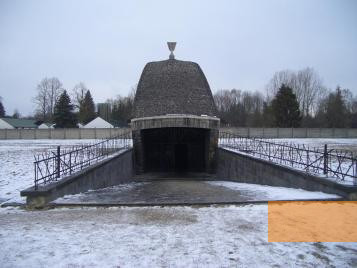 Bild:Dachau, 2003, Jüdische Gedenkstätte von 1967, Ronnie Golz