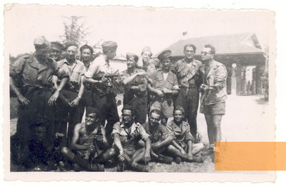 Bild:Vercors, o.D., Widerstandskämpfer in den Bergen um Grenoble, Musée de la Résistance et de la Déportation de l'Isère