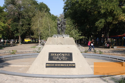 Bild:Odessa, 2012, Holocaustdenkmal von Surab Zereteli, Stiftung Denkmal