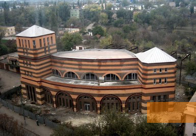 Image: Kryvyi Rih, 2014, The synagogue »Beys Stern Shulman« opened in 2010, Dmitry Antonov