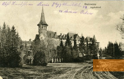 Bild:Bialowies, um 1915, Das Jagdschloss der russischen Zaren, im Sommer und Herbst 1941 Sitz Walter Freverts, Stiftung Denkmal