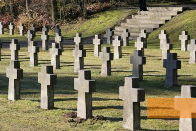 Image: Hinzert, 2005, The war cemetery which was established in 1946, Stiftung Denkmal, Johannes-Maria Schlorke
