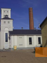 Bild:Bernburg, 2009, Erhalten gebliebener Teil des Krematoriums, Stiftung Denkmal, Constanze Jaiser