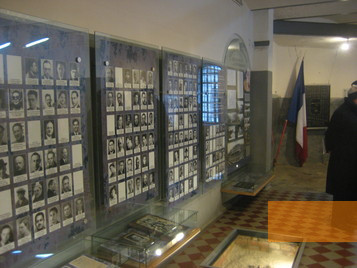 Bild:Kaunas, 2011, Blick in die Ausstellung, Stiftung Denkmal
