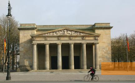 Bild:Berlin, 2008, Neue Wache, Stiftung Denkmal, Anne Bobzin
