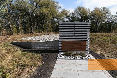 Bild:Wachniwka, 2019, Neues Denkmal am jüdischen Friedhof, Stiftung Denkmal, Anna Voitenko