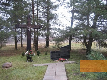 Bild:Heydekrug, 2011, Ansicht vom Friedhof, Stiftung Denkmal