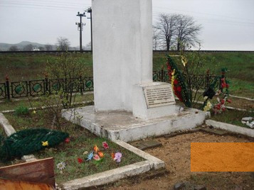 Bild:Kertsch, 2010, Gedenkstein für die ermordeten Juden, Miriam Halahmy