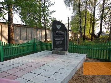 Bild:Klimowitschi, 2018, Denkmal auf dem jüdischen Friedhof, Avner
