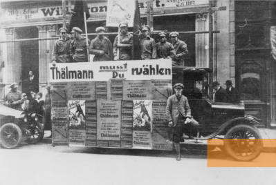 Bild:Essen, 1925, Wahlagitation der KPD zur Reichspräsidentenwahl im März 1925, Bundesarchiv, Bild 183-14686-0026, k.A.