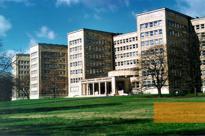Bild:Frankfurt am Main, o.D., Das ehemalige I.G.-Farben-Haus, Fritz Bauer Institut, Werner Lott