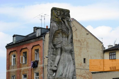 Image: Radom, 2012, Detailed view of the memorial to the Jews of Radom at the site of the former synagogue, Sara Wisnia