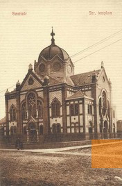 Bild:Sathmar, um 1900, Die heute nicht mehr stehende Synagoge der »status quo ante«-Gemeinde, gemeinfrei
