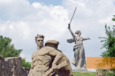 Bild:Wolgograd, 2011, Monumentale Skulpturen auf dem Mamajew-Hügel, Rob Atherton - www.bbmexplorer.com