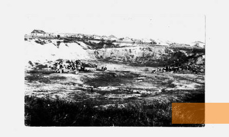 Bild:Kramatorsk, 1943, Exhumierung am Kreideberg, Fond »Russkij Mir«