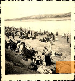 Image: Near Mohyliv-Podilskyi, June 10, 1942, Jews before their deportation over the Dniester river, Yad Vashem