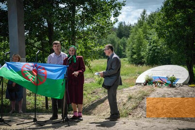 Bild:Kalynivka, 2019, Einweihung des Denkmals für die ermordeten Roma, Stiftung Denkmal, Anna Voitenko