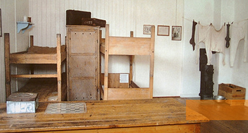 Bild:Fröslee, 2000, Gefangenenzelle im Originalzustand, Frøslevlejrens Museum