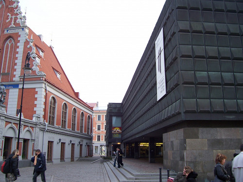 Riga, 2005, Eingangsbereich des Okkupationsmuseums, Stiftung Denkmal