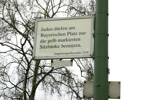 Berlin, 2008, Rückseite einer Tafel, Stiftung Denkmal