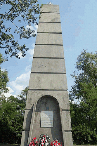 Slonim, 2008, Obelisk in der Nähe des Dorfes Petralewitschi 1, www.eilatgordinlevitan.com
