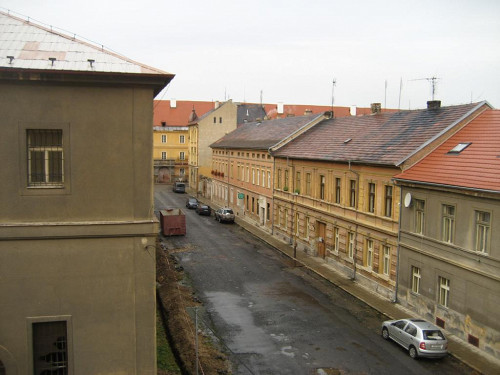 Theresienstadt, 2009, Straße in der heute etwa 3.000 Einwohner zählenden Stadt, Stiftung Denkmal, Adam Kerpel-Fronius