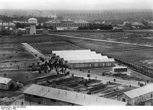 Pithiviers, 1941, Gesamtansicht des Lagers, Bundesarchiv, Bild 183-S69236