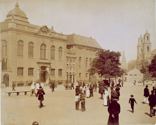 Amsterdam, etwa 1900, J.D. Meijerplein mit der Großen und der Neuen Synagoge, JHM.