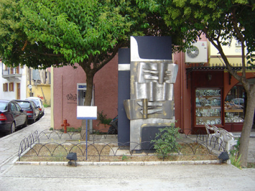 Ioannina, 2004, Gesamtansicht des Denkmals für die deportierten Juden, Alexios Menexiadis