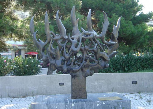 Saloniki, 2004, Nandor Glids Denkmal an seinem ursprünglichen Standort am Platz der jüdischen Märtyrer des Holocaust, Alexios Menexiadis