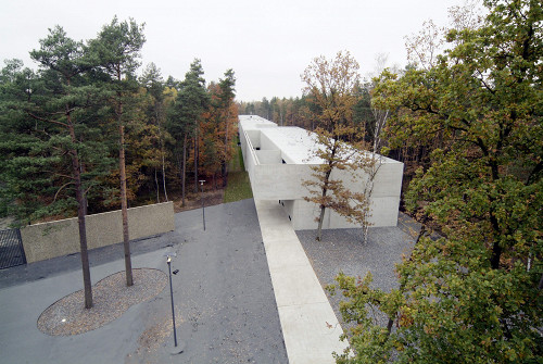  Lohheide, 2008, Neubau des Dokumentationszentrums, Klemens Ortmeyer