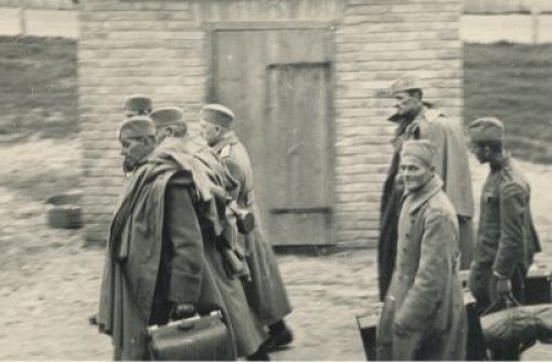Krems, Mai 1941, Serbische Kriegsgefangene im Stalag XVII B, Fritz Sochurek
