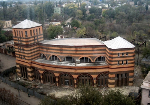 Krywyj Rih, 2014, Die 2010 eröffnete Synagoge »Bejs Schtern Schulman«, Dmitry Antonov