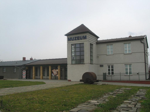 Posen-Żabikowo, 2011, Das Museumsgebäude, Muzeum Martyrologiczne w Żabikowie