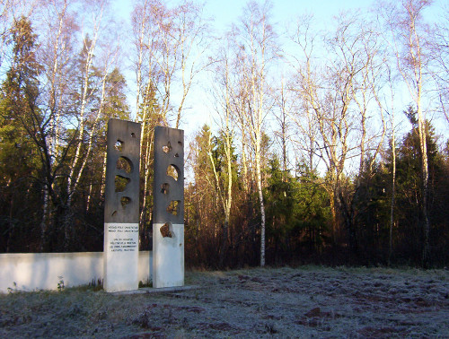 Ereda, 2004, Denkmal für die ermordeten Juden, Stiftung Denkmal