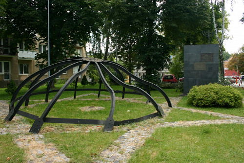 Bialystok, 2007, Das Denkmal der Großen Synagoge, Regionalny Oddział PTTK, Łukasz Wołyniec